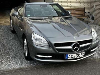 Gebraucht Mercedes SLK200 184 PS (135 kW) 2011 Grau Cabrio