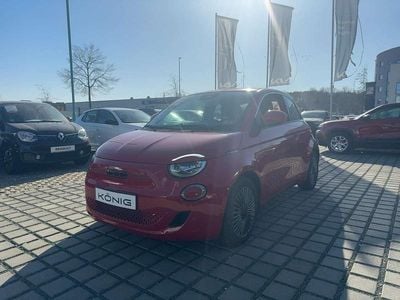 Second-hand Fiat 500e Red 86 kW (118 CP) 2022 Roșu Hatchback