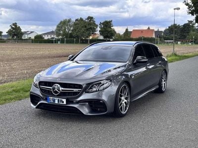 Mercedes E63 AMG