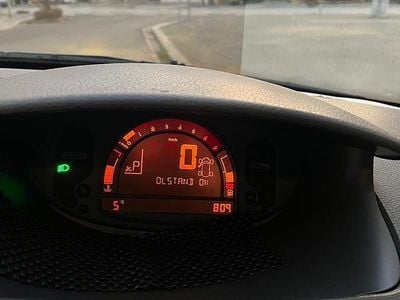 Gebraucht Renault Modus 112 PS (82 kW) 2005 Schwarz Van / Kleinbus