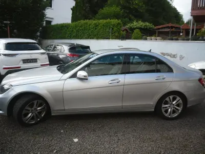 Gebraucht Mercedes C180 156 PS (114 kW) 2014 Silber Limousine