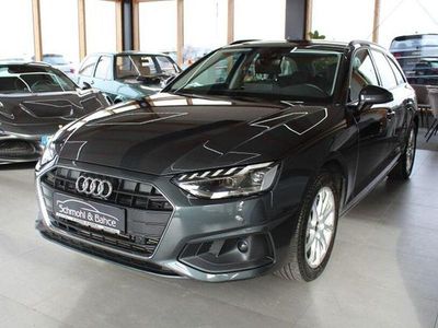 Grau Gebraucht 2022 Audi A4 Basis Kombi | 26.990 € (Guter Preis)
