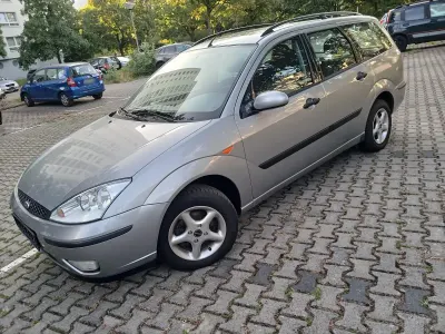 Gebraucht Ford Focus 101 PS (74 kW) 2003 Grau Kombi