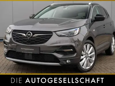 Usata Opel Grandland X Ultimate 181 CV (133 kW) 2019 Grigio SUV