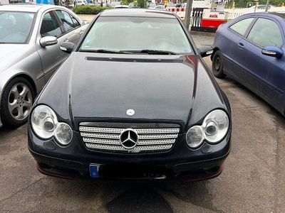Gebraucht Mercedes C180 143 PS (105 kW) 2004 Schwarz Coupé
