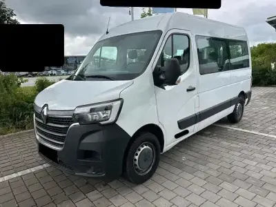 Gebraucht Renault Master 146 PS (107 kW) 2022 Weiß Van / Kleinbus