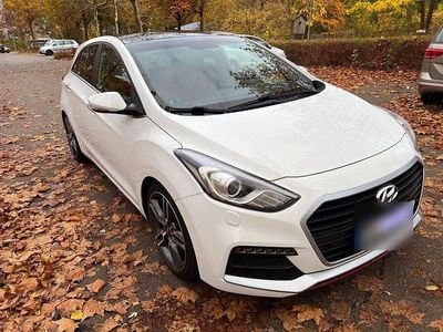 Usata Hyundai i30 Turbo 186 CV (136 kW) 2016 Bianco Berlina