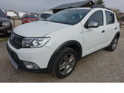 Gebraucht Dacia Sandero Prestige 90 PS (66 kW) 2017 Weiß Limousine