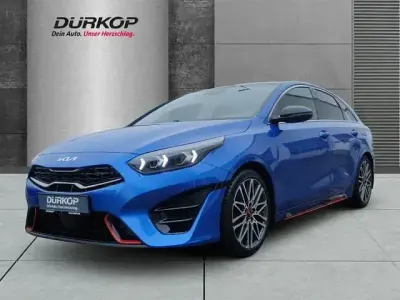 Gebraucht Kia ProCeed GT GT 204 PS (150 kW) 2022 Blau Kleinwagen