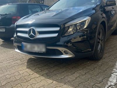 gebraucht Mercedes GLA220 CDI 4Matic