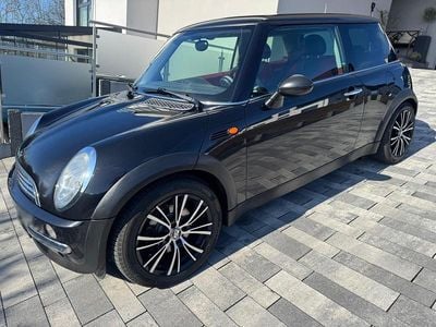 Gebraucht Mini ONE 90 PS (66 kW) 2003 Schwarz Kleinwagen
