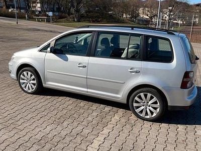 Gebraucht VW Touran 105 PS (77 kW) 2008 Silber Van / Kleinbus