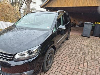Gebraucht VW Touran 140 PS (102 kW) 2015 Schwarz Van / Kleinbus
