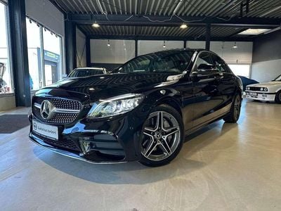 Second-hand Mercedes C400 AMG line 333 CP (244 kW) 2020 Negru Berlinǎ