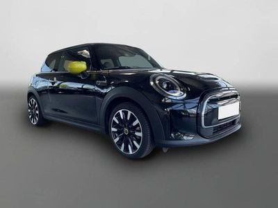 Second-hand Mini Cooper SE 135 kW (184 CP) 2023 Negru Hatchback