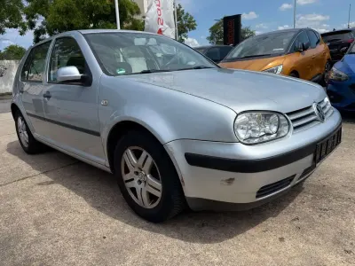 Gebraucht VW Golf IV 105 PS (77 kW) 2002 Silber Limousine