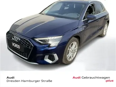 Gebraucht Audi A3 Sportback e-tron Advanced Plus 204 PS (150 kW) 2021 Navarrablau metallic Kleinwagen