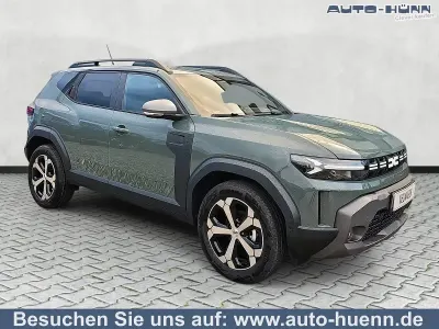Neu Dacia Duster Journey 131 PS (96 kW) 2025 Zedergrün SUV