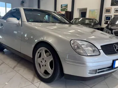 Gebraucht Mercedes SLK230 AMG 193 PS (141 kW) 1998 Silber Cabrio