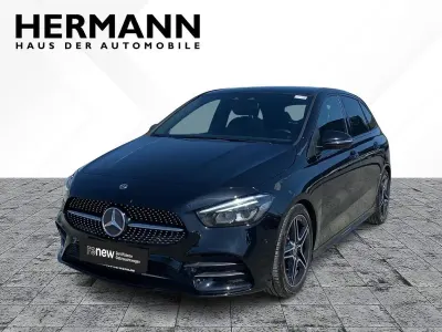 Gebraucht Mercedes B180 AMG line 136 PS (100 kW) 2019 Kosmosschwarz metallic (schwar Kleinwagen