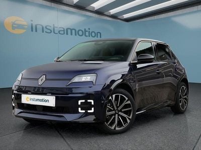 Blau Gebraucht 2024 Renault 5 E-Tech Kleinwagen | 34.499 € (Etwas zu teuer)