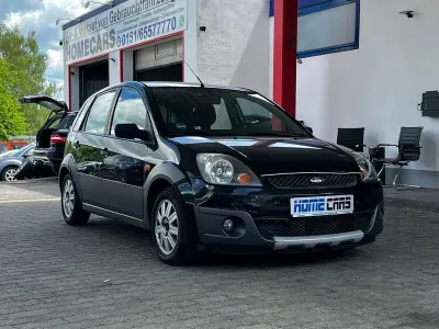 Gebraucht Ford Fiesta 69 PS (50 kW) 2007 Blau Kleinwagen