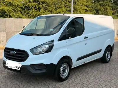 Gebraucht Ford Transit Custom 105 PS (77 kW) 2018 Weiß Van