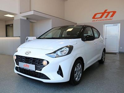 Gebraucht Hyundai i10 84 PS (61 kW) 2022 Schwarz Kleinwagen