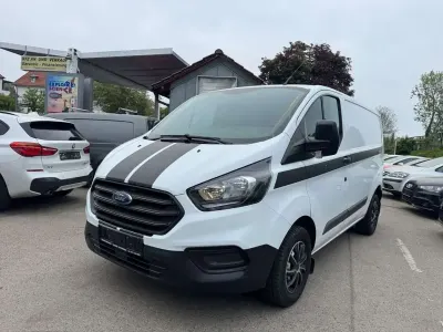 Gebraucht Ford Transit Custom 105 PS (77 kW) 2018 Weiß Van / Kleinbus