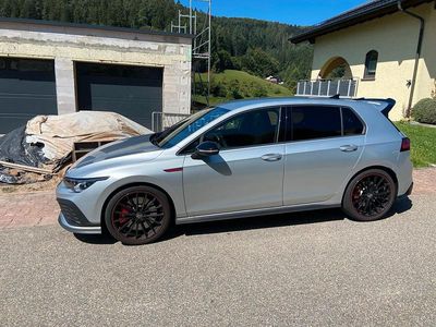 Gebraucht VW Golf VIII GTI Clubsport 300 PS (220 kW) 2023 Silber Kleinwagen