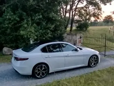 Gebraucht Alfa Romeo Giulia Ti 280 PS (205 kW) 2021 Weiß Limousine