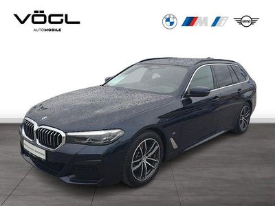 Gebraucht BMW 520 M Sport 190 PS (139 kW) 2023 Bmw individual tansanitblau Kombi
