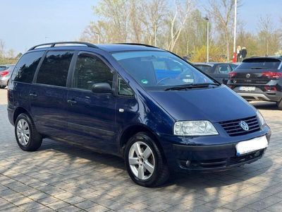 VW Sharan