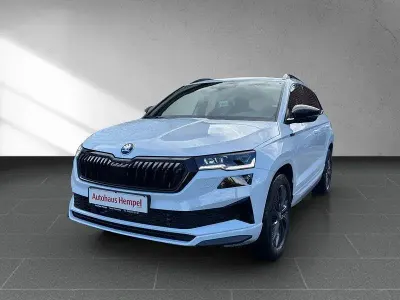 Neu Skoda Karoq SportLine 150 PS (110 kW) 2026 Weiß SUV