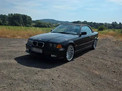 Gebraucht BMW 320 Cabriolet 150 PS (110 kW) 1997 Schwarz Cabrio