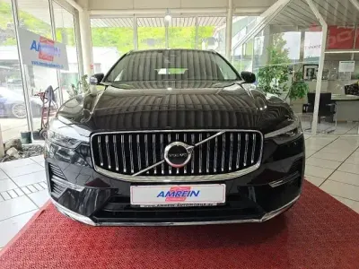 Gebraucht Volvo XC60 Plus 197 PS (144 kW) 2023 Schwarz SUV