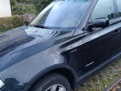 Schwarz Gebraucht 2009 BMW X3 SUV | 7.000 € (Fairer Preis)