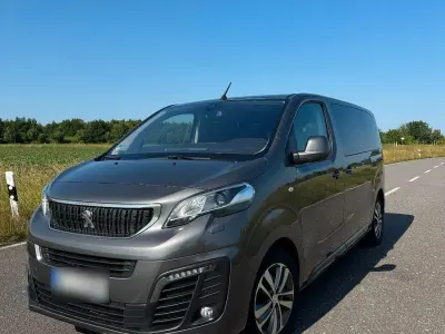 Gebraucht Peugeot Traveller Business-Line 177 PS (130 kW) 2018 Grau Van / Kleinbus