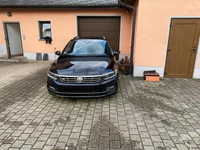 Gebraucht VW Passat R-line 150 PS (110 kW) 2016 Schwarz Kombi