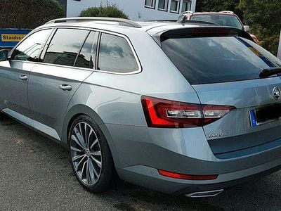 Second-hand Skoda Superb Style 190 CP (139 kW) 2016 Gri Break