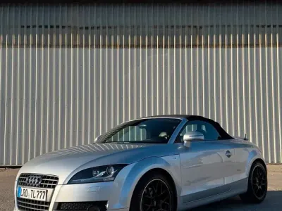 Używany Audi TT 200 KM (147 kW) 2007 Srebrny Coupe