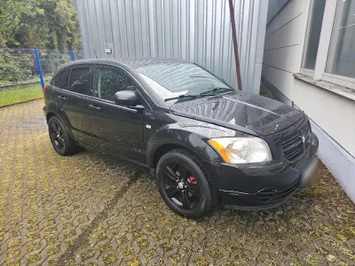 Gebraucht Dodge Caliber 156 PS (114 kW) 2011 Schwarz Kleinwagen