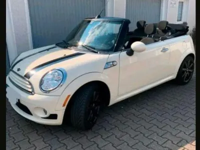 Gebraucht Mini Cooper Cabriolet 122 PS (89 kW) 2010 Weiß Cabrio