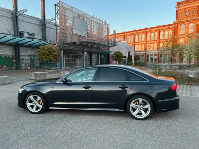 Używany Audi A6 S-Line 190 KM (139 kW) 2016 Szary Sedan/Limuzyna