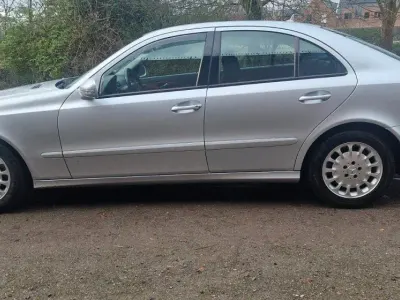 Brugt Mercedes E200 Classic 184 HK (135 kW) 2007 Sølv Sedan