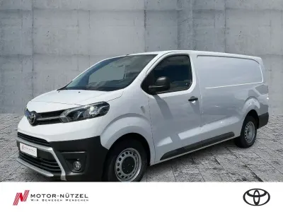 Neu Toyota Proace Comfort 144 PS (105 kW) 2025 Weiß Van / Kleinbus