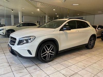 Gebraucht Mercedes GLA200 156 PS (114 kW) 2014 Weiß SUV