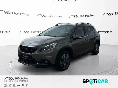 Gebraucht Peugeot 2008 Allure 110 PS (80 kW) 2017 Lackierung spirit grey/metalliclackierung mit schutzlack SUV