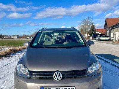 Gebraucht 2009 VW Golf Plus Cross Comfortline Van / Kleinbus | 2.250 € (Guter Preis)