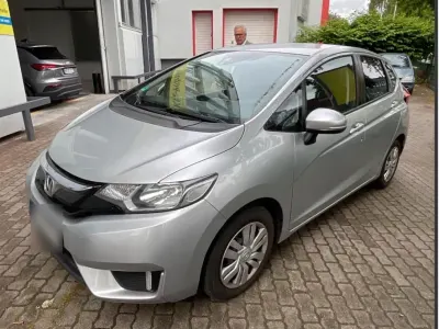 Gebraucht Honda Jazz Trend 75 PS (55 kW) 2016 Silber Kleinwagen